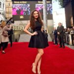 Amber Doig Thorne Instagram – Walking the red carpet for the #KingArthur European Premiere 🙌🏼 Dress: @topshop London, United Kingdom