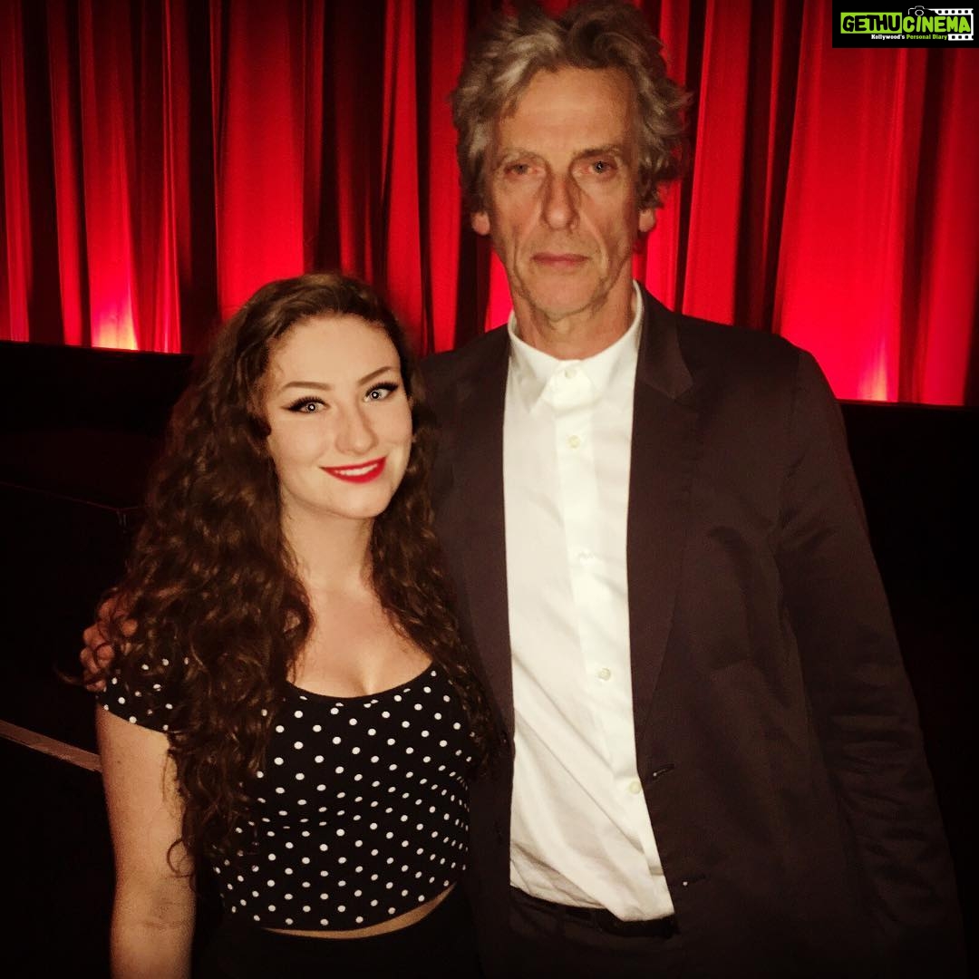 Amber Doig Thorne Instagram - #PeterCapaldi was happy to see me, honestly... 😅 Lovely chatting to him at the #DrWho #Christmas special advance screening 🙌🏼