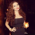 Amber Doig Thorne Instagram - When you borrow your friends cocktail to pretend you're classy 👌🏼