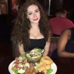 Amber Doig Thorne Instagram - Lovely birthday dinner @hardrockcafe 🎉 Thank you @hardrockcafelondon ❤️