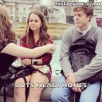 Amber Doig Thorne Instagram - Cutting strangers headphone prank 😈 ✂️ TAG SOMEONE WHO WOULD DO THIS 😂 • Credit: @amberdoigthorne •