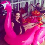 Amber Doig Thorne Instagram - I found a new bae at Summer in The City. Meet Jerome the Flamingo 💞 @sitc_event