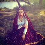 Amber Doig Thorne Instagram - Think I may have been Rajasthani in a previous life 😍 London, United Kingdom
