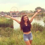 Amber Doig Thorne Instagram - Take me back 🙌🏼 @tomorrowland #edm #tomorrowland #belgium #2016