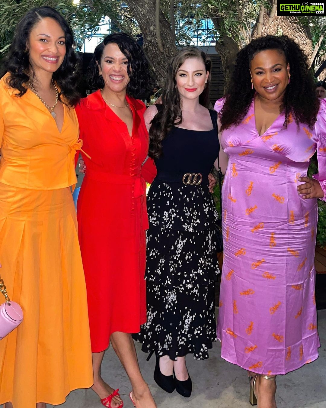 Amber Doig Thorne Instagram - Are you excited for LOTR: The Rings of Power?! 🧝♂️I was invited to a private lunch with the cast 😍 We chatted about what it was like filming in New Zealand over 2 years during Covid (!), the preparation that went into taking on such famous characters, what their audition process was like, how the training process differed for each character, what we can expect from the show, that the show is split into 6 storylines that were filmed in completely different locations, how people in each storyline still don’t know what happened in the other storylines, and just how much of the show is practical effects with massive physics sets of forests etc (instead of VFX), their hopes for the next 5 seasons and how the show ties into the other film trilogy’s! Which is your favourite Lord of The Rings film? 🍿 🥰 #TheLordOfTheRings #TheRingsOfPower #lordoftherings #ringsofpower #giftedtrip ad @primevideouk @primevideo @lotronprime #lotr #lotredit #lotrcosplay #lotrfan #lordoftheringsfan #lordoftheringstrilogy #amberdoigthorne #ambzdt #tolkien #tolkienfan #tolkienmovie #tolkientribe #tolkienite #fantasybooks #fantasycreature #fantasyworld #fantasybook #cosplayoftheday #cosplayofinstagram Middle Earth