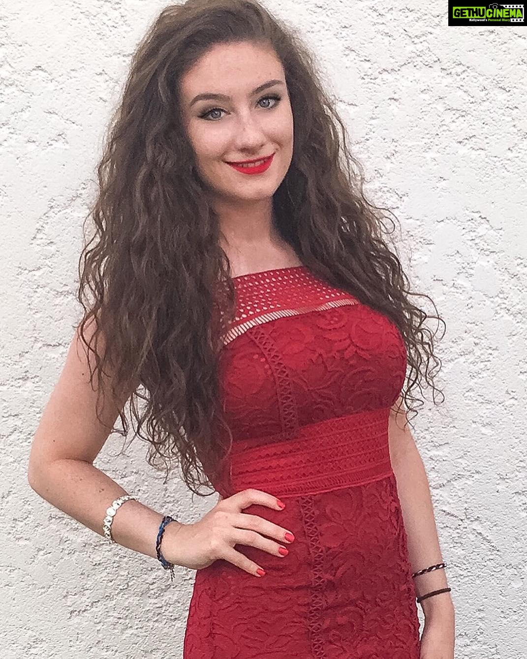 Amber Doig Thorne Instagram - 💃🏻💃🏻💃🏻 Alcudia - Mallorca