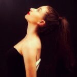 Amber Doig Thorne Instagram - #tbt to this shoot 🌹 York