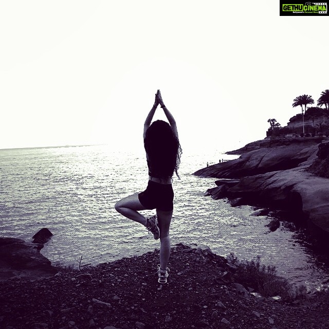 Amber Doig Thorne Instagram - Yoga by the beach #yoga #tenerife #beach #fit #costaadeje #easter #holiday #incostadeje Playa Del Duque