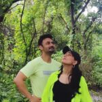 Amrita Rao Instagram - JUNGLE Mein CHEETAY Ki Awaaz...Ohh My GOD...This VLOG is Crazy...RELEASE ho gaya ...LINK IN BIO #couplegoals #rjanmol #amritarao #jungle #trecking #coupleofthings