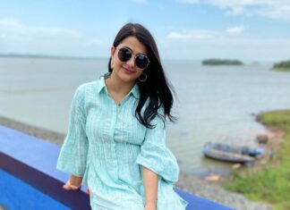 Anamika Chakraborty Instagram - Weekend Away! ❤️ @deepshikha_banerjee_ @pratapud @arindamkr92