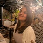 Anasuya Bharadwaj Instagram - Pic Story: Shaurya : “Mamma.. please pose.. the lighting behind you is good!” Me: 🥰🥰🥰🥰🥰🤪 ❤️🧿 #KnowTheRealPurposeOfYourLife #Show #ButBelieveInTheTiming #BlessedBe 😇🥰 Hope y’all are in good spirits too! #MuchLove ❤️🤗