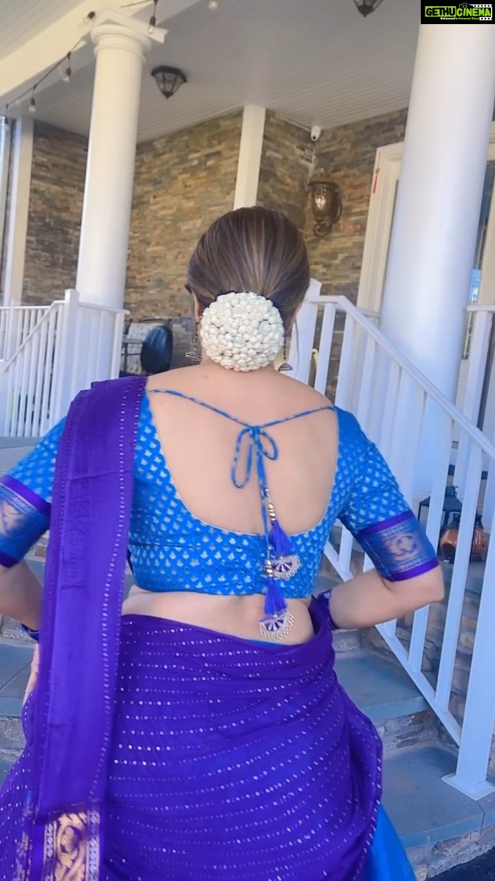 Anasuya Bharadwaj Instagram - 🦚 @gaurinaidu 💙 @bcos_its_silver 💜 New Jersey