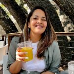 Anasuya Bharadwaj Instagram - Lunchin’ Munchin’ and some Posin’ 😄 #GirlsDayOut #LunchDate 🧿❤️ The Grove Wine Bar & Kitchen