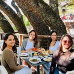 Anasuya Bharadwaj Instagram – Lunchin’ Munchin’ and some Posin’ 😄

#GirlsDayOut #LunchDate 🧿❤️ The Grove Wine Bar & Kitchen