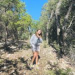 Anasuya Bharadwaj Instagram - Just some trekking into the woods with the girls!! 🍃💚🌿☀️ Barton Creek Greenbelt