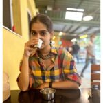 Anaswara Rajan Instagram – A tea in a rainy evening with your sidekick – perfect!
@mohammed_shabna