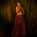 Anaswara Rajan Instagram – NOOR🕯

Styling @styyledbyjoe @joe_elize_joy
H mua @rizwan_themakeupboy
Wadrobe @aiwasilks
Photography @plan.b.actions @jibinartist
Studio @maxxocreative @huwais.m
📸 assistance @dayonphotos