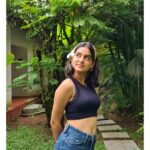 Anaswara Rajan Instagram - Thursday energy 🌼🍃🐝☀️ @oldharbourhotel