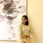 Anaswara Rajan Instagram – Navarathri night 🎆
Thank you @kalyanjewellers_official for this auspicious night ❤

👗 @fashionbaycouture 
Styling @sowmya_menon
#kalyannavaratri