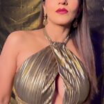 Antara Biswas Instagram - 🤷‍♀️🤷‍♀️🤷‍♀️…. #reels #trending #transition #photoshoot #reelitfeelit