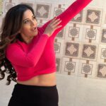 Antara Biswas Instagram - Morning Dance Therapy… #reels #instagood #reelitfeelit❤️❤️ #love #dance #iliketomove #iliketodance #dancetime #dancelover #danceislife #dancers #dancing #danceworld #dancelife #dancer