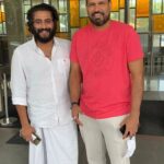 Antony Varghese Instagram - Yusuf Bhai offered me a cricket bat @yusuf_pathan