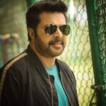 Antony Varghese Instagram - 2 വര്‍ഷം മുന്‍പ് ഇതുപോലെ മമ്മൂക്കയുടെ ബര്‍ത്ത്ഡേക്ക് ഇട്ട അതെ ഫോട്ടോ തന്നെയാണ് ഇന്നും ഇടുന്നത്... ഇതിപ്പോ 2 വര്‍ഷം കഴിഞ്ഞിട്ടാലും ആ സമയം ഉള്ള ലുക്ക് ആണെന്നെ കരുതൂ...happy birthday @mammootty #mammokka