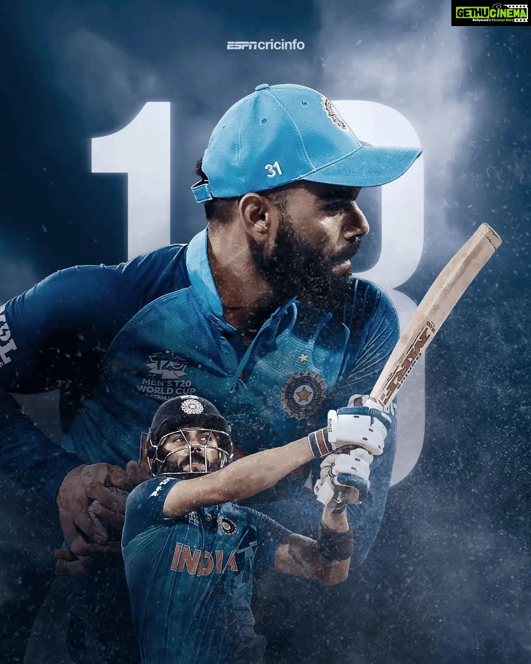 Antony Varghese Instagram - HAPPY BIRTHDAY #kingkohli വർഷം 2008 ആണെന്ന് തോന്നുന്നു ഇന്ത്യ ഓസട്രേലിയയിൽ എന്തോ കളി ജയിച്ചു വന്നപ്പോൾ എന്തോ ഇന്ത്യൻ ക്രിക്കറ്റ് ടീമിന് ഒരു സ്വീകരണം കൊടുത്ത് കൂടെ ആ വർഷം under19 വേൾഡ് കപ്പ് ജേതാക്കളും ഉണ്ടായിരുന്നു... അന്നാണെന്ന് തോന്നുന്നു കോലി എന്ന ക്രിക്കറ്ററെ ആദ്യമായി കാണുന്നത്...പിന്നീട് പതുക്കെ പതുക്കെ ഇന്ത്യൻ ക്രിക്കറ്റ് ടീമിൽ സ്ഥിര സാനിദ്ധ്യം ആയപ്പോഴും ശ്രദ്ധിച്ചു തുടങ്ങിയത് ഒരു കളിയിൽ കോഹ്ലി 183 റൺസ് അടിച്ചപ്പോൾ ആണ്. പണ്ട് ഗാംഗുലിയും ധോണിയും 183 റൺസ് എടുത്ത് കഴിഞ്ഞ് കുറച്ചു കഴിഞ്ഞപ്പോൾ ഇന്ത്യയുടെ ക്യാപ്റ്റൻ ആയിരുന്നു അതുപോലെ കോലിയും ഇന്ത്യൻ നായകൻ ആകണമെന്ന് അന്നെ ആഗ്രഹിച്ചു. അതും സംഭവിച്ചു... പണ്ട് സച്ചിനും ധോണിയും ഒക്കെ ബാറ്റ് ചെയ്യാൻ ഉള്ളപ്പോൾ എനിക്ക് തോന്നാറുണ്ട് ഇന്ത്യയെ ഇവർ ജയിപ്പിക്കുമെന്ന് അതുപോലെ തന്നെയായിരുന്നു കോലിയും. ഈ വേൾഡ് cup തുടങ്ങുന്നതിനു മുൻപ് ഏറ്റവും കൂടുതൽ കേട്ടത് കോലി തിരികെ ഫോമിൽ എത്തുമോ എന്നുള്ള ചോദ്യങ്ങൾ ആയിരിക്കും അതിനെല്ലാം ഉള്ള ഉത്തരം ആയിരുന്നു പാകിസ്ഥാന് എതിരെയുള്ള കോലിയുടെ ബാറ്റിംങും ഇന്ത്യൻ വിജയവും... അന്ന് കളി കണ്ടുകൊണ്ടിരുന്നപ്പോൾ ടെൻഷൻ അടിച്ചു അറ്റാക്ക് വരുമെന്ന ഞാൻ കരുതിയത് 😀😜. അപ്പോൽ പറഞ്ഞു വരുന്നത് ഇന്ത്യ ആ വേൾഡ് കപ്പ് ആയി ഇത്തവണയും വരും കൂടെ കോലിയും ... അപ്പോൽ കിംഗ് കോലിക്ക് Happy Birthday 🥰😀.... സിനിമ തുടങ്ങുന്നതിന് മുൻപ് പറയുന്ന പോലെ ഈ എഴുതിയത് തികച്ചും എൻ്റെ ഉള്ളിൽ നിന്നുള്ളത് മാത്രമാണ് അതിൽ വർഷവും കണക്കും ഒക്കെ ചിലപ്പോൾ തെറ്റിയേക്കം 😀😀 #king #kingkohli #birthday #nov5 #t20worldcup #chakdeindia