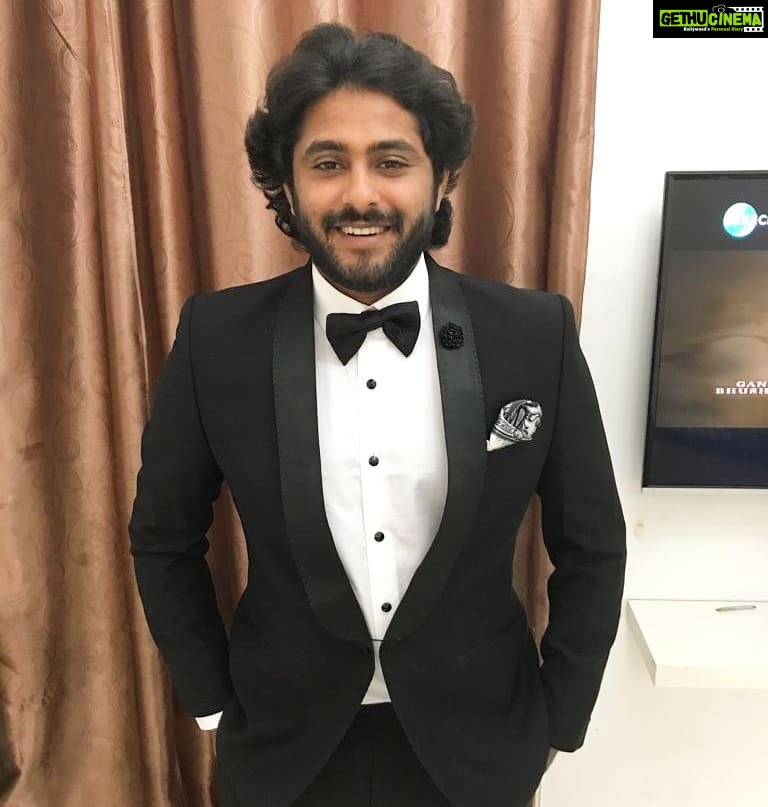 Antony Varghese Instagram - Getting ready for #TIFF styled by the supremely talented @tubazafir PR : @bigbannertalents