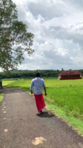 Antony Varghese Instagram - Nostalgia.... #ajagajantharam.... Vazhalikkavu....., created by @__sree__nath___