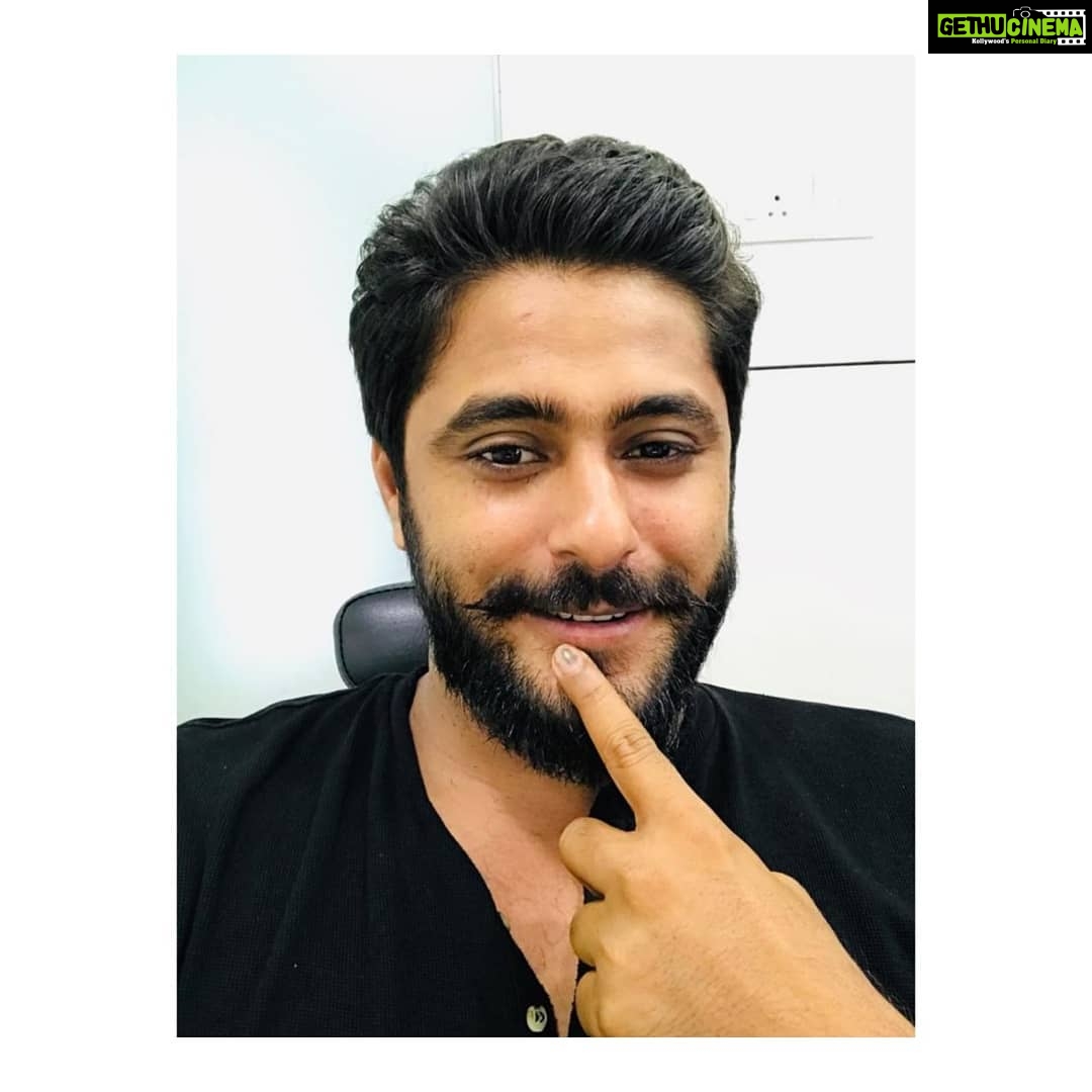 Antony Varghese Instagram - Life isn't perfect but our hair can be