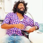 Antony Varghese Instagram – Happiness is being by the ocean 🌊
#stateofmind ✌🏻thank you @josepaul1 for this click Aldar Islands Bahrain