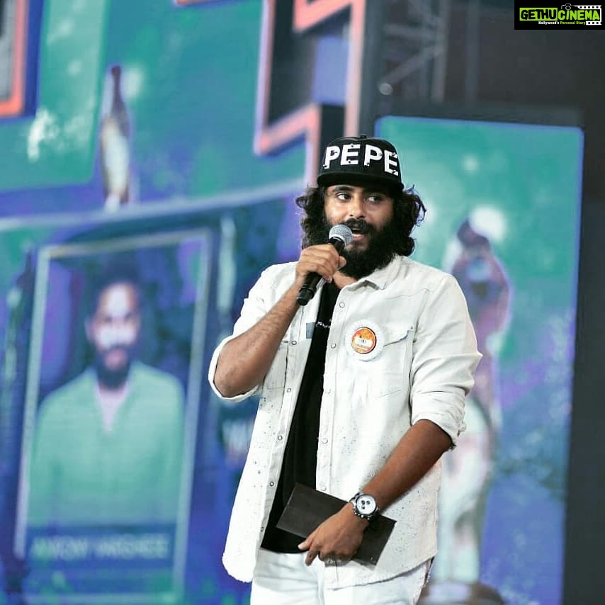 Antony Varghese Instagram - 20th Asianet Film Awards 🏆 #Youthiconoftheyear✌🏻happymoments#positivevibes#respectouraudience Adlux International Convention & Exhibition Centre