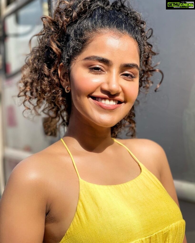 Anupama Parameswaran Instagram - #thethirdsleepyface 🥱