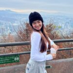 Anushka Sen Instagram - Top of Seoul 🕺🇰🇷 #SenInSeoul N서울타워 - N SeoulTower
