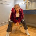 Anushka Sen Instagram – Ice Ice Baby 🦦 #SenInSeoul 
.
Wearing this fur baby from @fashionnova ✨ Seoul, Korea