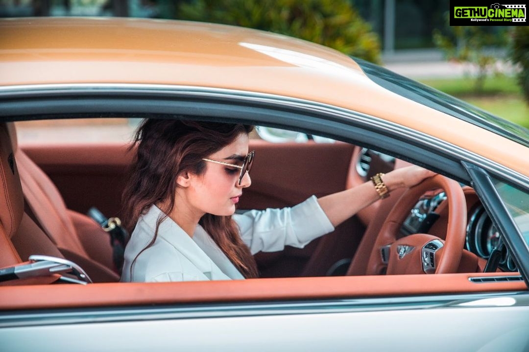 Anveshi Jain Instagram - . . . . . . . . #love #travel #photoshoot #ootd #sunset #goldenhour #anveshijain #instagood #instagram #instadaily #ootd #love #2022 #réel #reel #instafashion #bollywood #bollywoodactress #instafashion #reelsvideo #anveshijain #anveshijainapp #anveshi25 #anveshijainpower #anveshijain_obsessed #anveshijain25 #bollywoodhot #candid #random #bolly #photoshoot #shoot #photooftheday #pictures Banglore