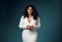 Aparna Balamurali Instagram - White & Wholesome 🤍 . . 📸 @jiksonphotography Wearing @ziplinemade HMU @themixandbrows_by_fathimajmal Styling & Creatives @theitembomb Studio @maxxocreative