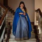 Aparna Balamurali Instagram - Happy Diwali 🪔 Styled by: @nikhitaniranjan Outfit: @real_weaverstory Jewellery: @konikajewellery Hmu: @chisellemakeupandhair Shot by: @livingin24fps Chennai, India