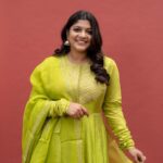 Aparna Balamurali Instagram - 💚 Styled by: @nikhitaniranjan Outfit: @real_weaverstory Jewellery: @theamethyststore Shot by: @kiransaphotography
