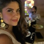Archana Instagram - With you @akshaysharma1 Right beside me Life is FULL & FUN. 🤗😚🙏💜 Jaisalmer - The Golden Heaven