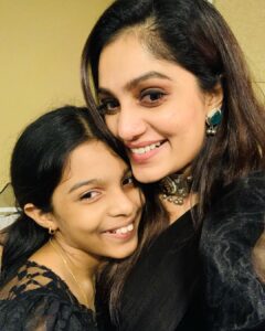 Arya Instagram - As we conclude this day.. I have a lil too much to say … 😊

18 Feb 2012… the day that changed everything for me… At the age of 21 when I became a mother I had no clue about motherhood or was absolutely terrified about what is coming my way… But then guess what… I found the most Amazing thing that could have ever ever happen to me in this lifetime. Today she turns 10yrs old… 10 yrs you guys … I can’t imagine that my baby is a grown up girl now {pretty tall as well in this case yea 😁} , and more than her I have grown up to be a much more sensible and matured mother or rather I would say a person in this period of time and the one and only reason behind it is HER. In this ten years my baby had gone through a lot.. she has seen a lot… she has been with me when I was going through a lot.. and trust me when I say this I mean this with all my heart .. This 10 yr beautiful human is My ROCK!!!! Yep she is my Rock!!! When I look back into this ten years span there were so many so many times when I completed wanted to give up on my life … when I just wanted to end everything…. But the only reason that kept me going and that made me survive every single obstacle is this baby of mine ….. her face.. her smile… her love for me… her warmth … it was HER all this while…. It is for her that I have kept myself alive … So she is LIFE for me by all means …. And I love my LIFE IMMENSELY….. wholeheartedly I wanna thank you baby for happening… for coming into my life … for being my everything.. I promise I will try my best to give you a beautiful life and will always be with you no matter what 💓 Happy birthday my lovvvveeeee 💕

And today as she turns 10 I wanted to celebrate her first ever Two digit birthday and also 10 years of spreading “khushi” in our lives .. 😍
I thank all my family and my friends (who are my family too) for being a part of our happiness and for always being there for us… much love to all those who have send her your warm wishes and blessings… lots of love ❤️ 
#mybaby #herbirthday #10yearsofspreadinghappiness #babyroya #khushi #family