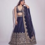 Asha Bhat Instagram - All things blue 🦋 Stylist @dilesha_shafa Outfit @swathiveldandi_official Jwellery @karnikajewelshybd Shot by @arifminhaz Make up and hair @shivani.shettyehmua