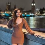 Ashu Reddy Instagram – Last night in London 🇬🇧♥️ #ashureddy #travelwhenyoungandable #byebyeEngland 👄🌹 London, United Kingdom