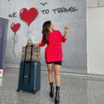 Ashu Reddy Instagram – Greetings from Milan !! 🌹❤️‍🔥 #ashureddy #fashioncity #milano #italy 🇮🇹 #traveladdict