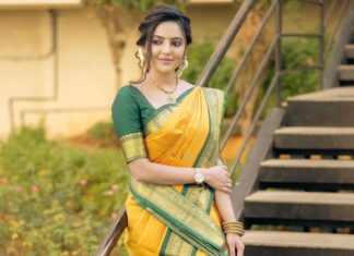 Athulya Ravi Instagram - Being happy never goes out of style !! #happyfriday #sareelove #beingtraditionalismyfav💕 #yellove !! Styled by @indu_ig 👗 Shot by @parvathamsuhasphotography 📸 H&M @mua_vijisharath @makeup_sharathbhushan ❤️ Saree @sundari_silks 🥻 Blouse @vkfashion2018 🥰