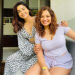 Avantika Mishra Instagram - To love, laughter and Neale’s fangs! 😂❤️ @shheethalrobinuthappa @nealenolanuthappa Bangalore, India