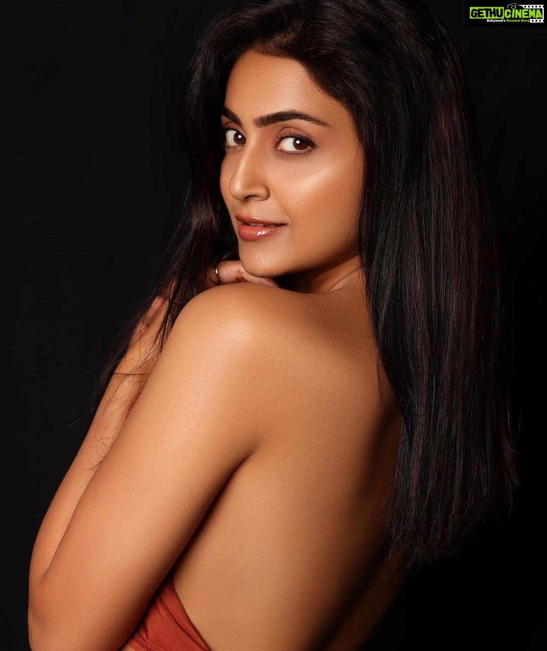 Avantika Mishra Instagram - 💋 . . 📸 @pranav.foto