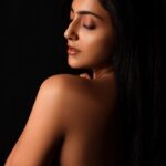 Avantika Mishra Instagram - Grow and glow! 💫🌸 #2022Mantra . . 📷 @pranav.foto
