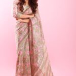 Avika Gor Instagram – 💕
Wearing @oldmarigoldindia 
Captured by @ng_shooter 
Hair & makeup @ganatra_preet @florencebeautylife_

@studio211mumbai